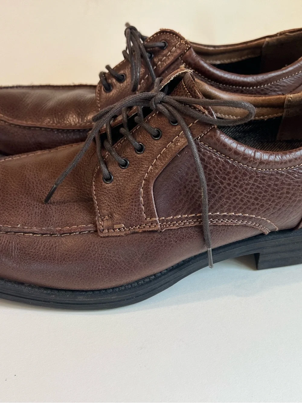 Bass Men’s Brown leather lace up Oxford shoes dress shoes size 9